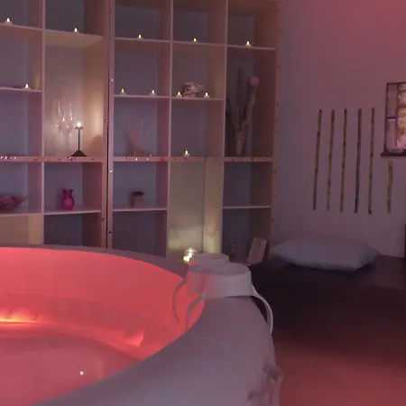 Le Messuguet Bed & Breakfast *